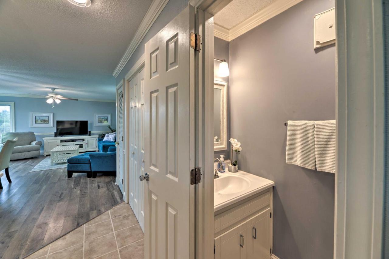 Bright Emerald Isle Condo With Private Beach Access! מראה חיצוני תמונה
